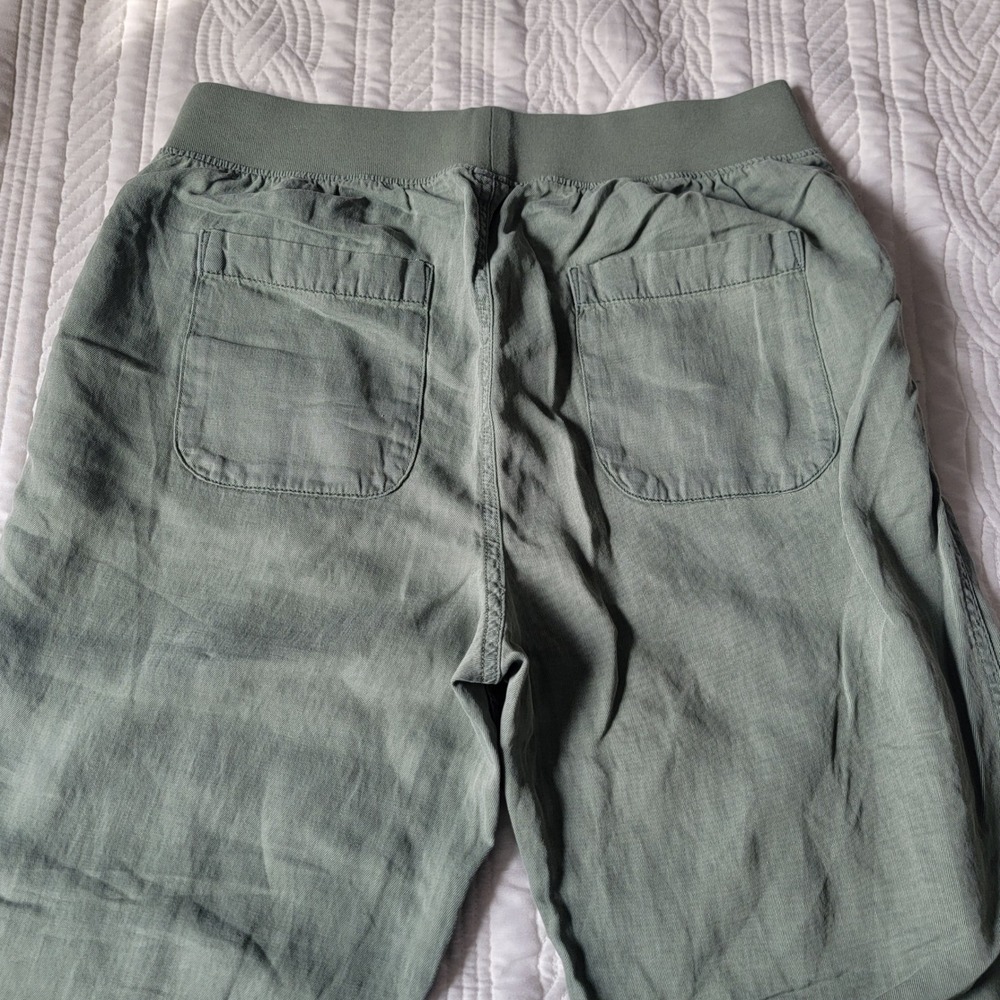 Faherty Linen Blend Elastic Waist‎ Tapered Arlie Pants in Thyme Medium - Picture 6 of 12